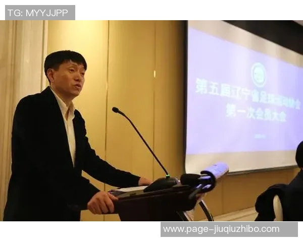 足球庄毅:从绿茵场到人生舞台的奋斗与坚持之路 足球庄毅:从绿茵场到人生舞台的奋斗与坚持之路